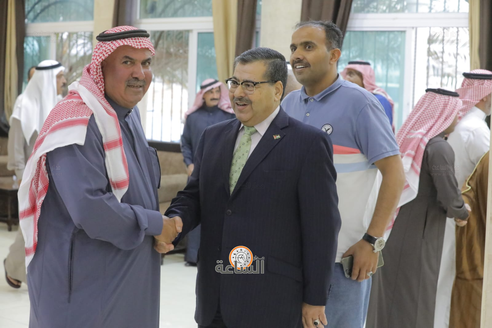 Madar Al-Saa Images 0.06350060806127023