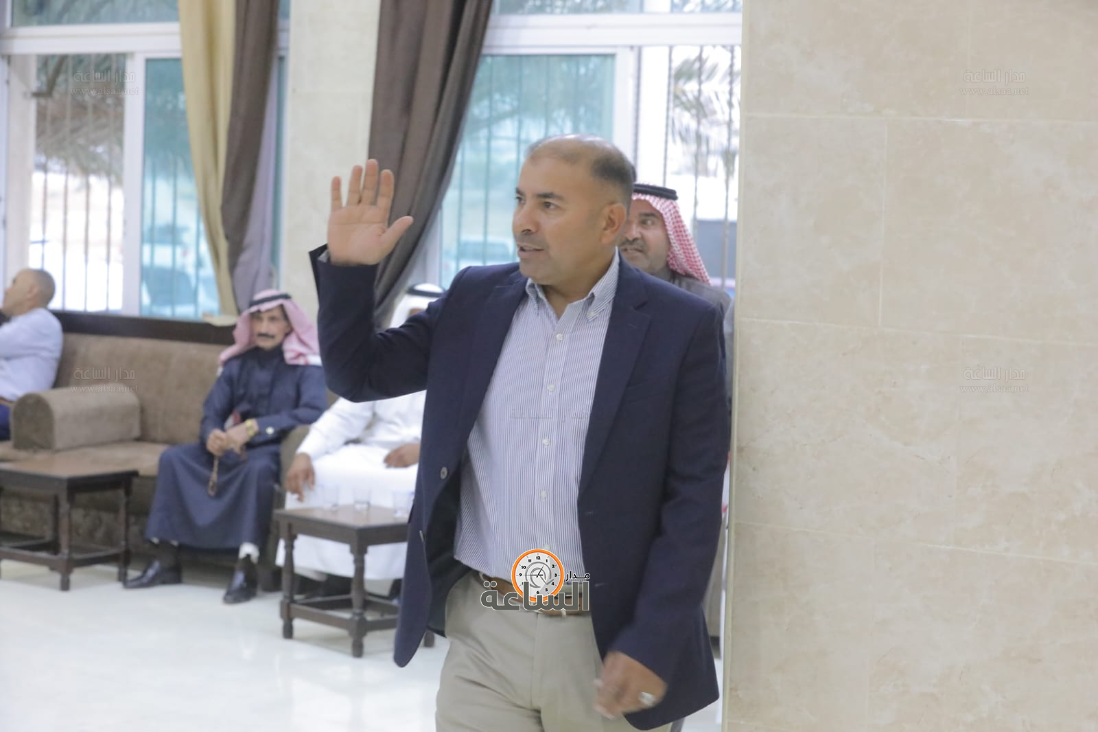 Madar Al-Saa Images 0.7183983009282685