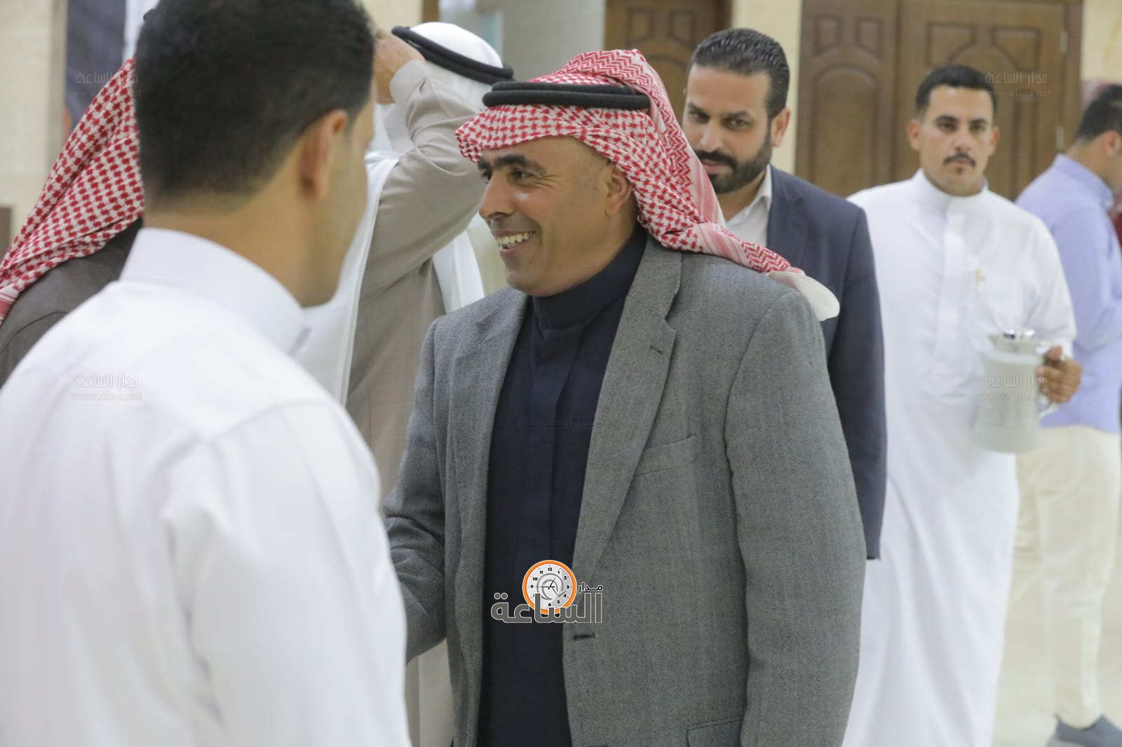 Madar Al-Saa Images 0.4295903082814211