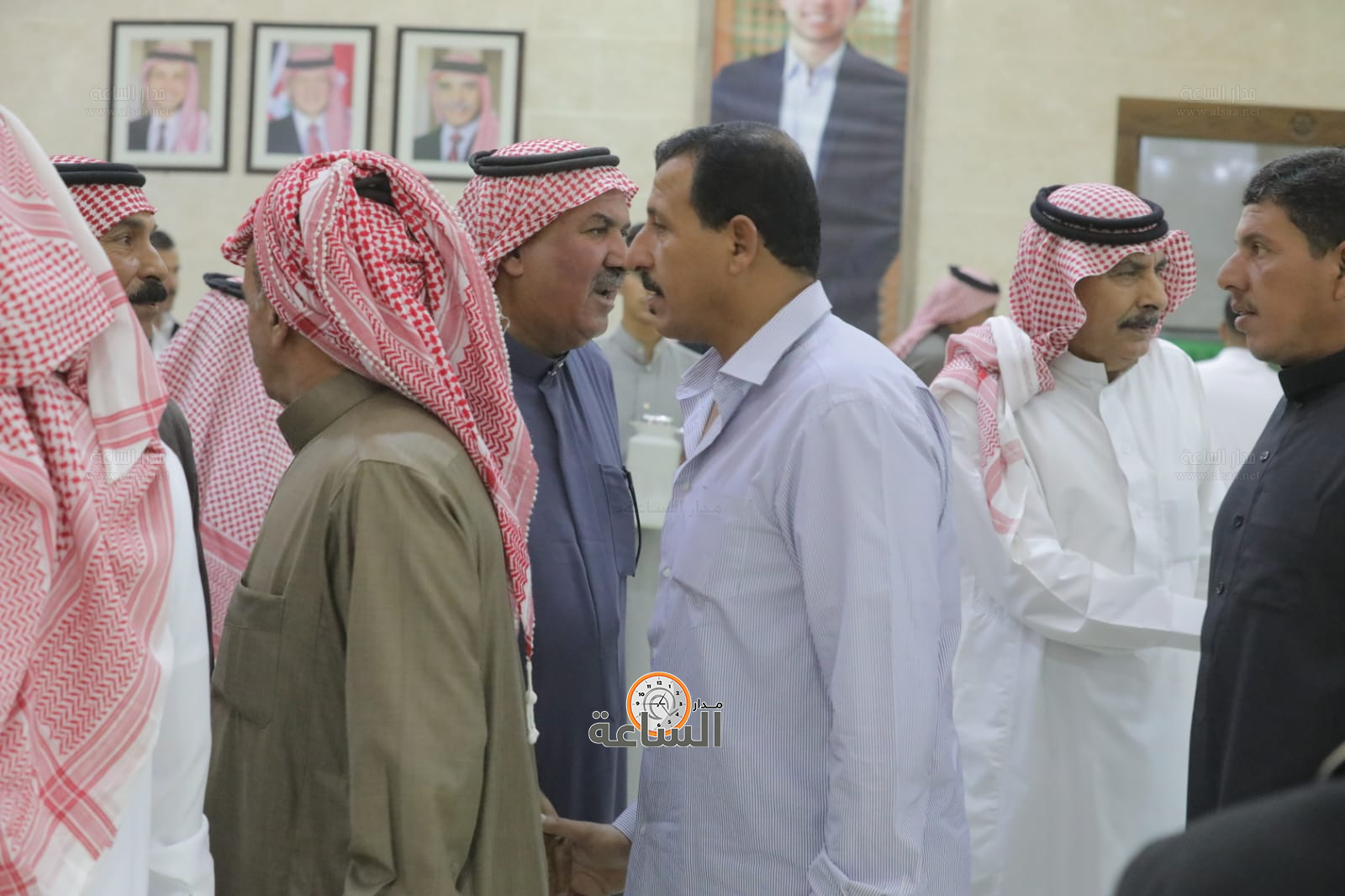 Madar Al-Saa Images 0.26005992376613474