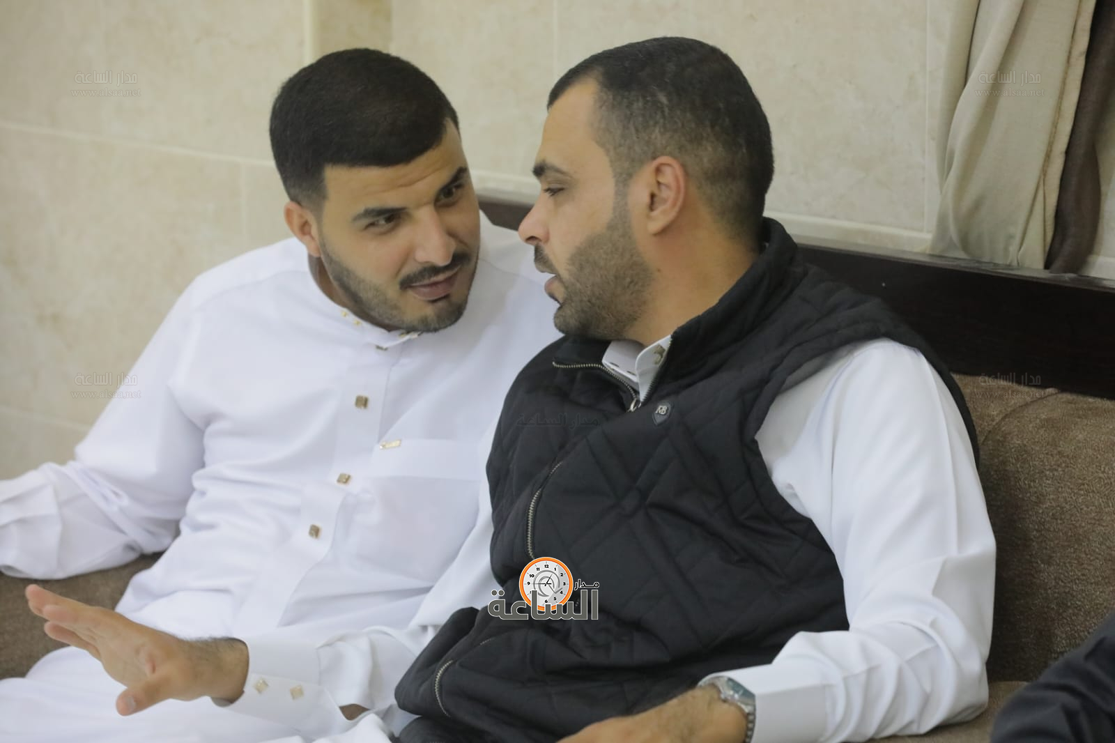 Madar Al-Saa Images 0.2591860623090897