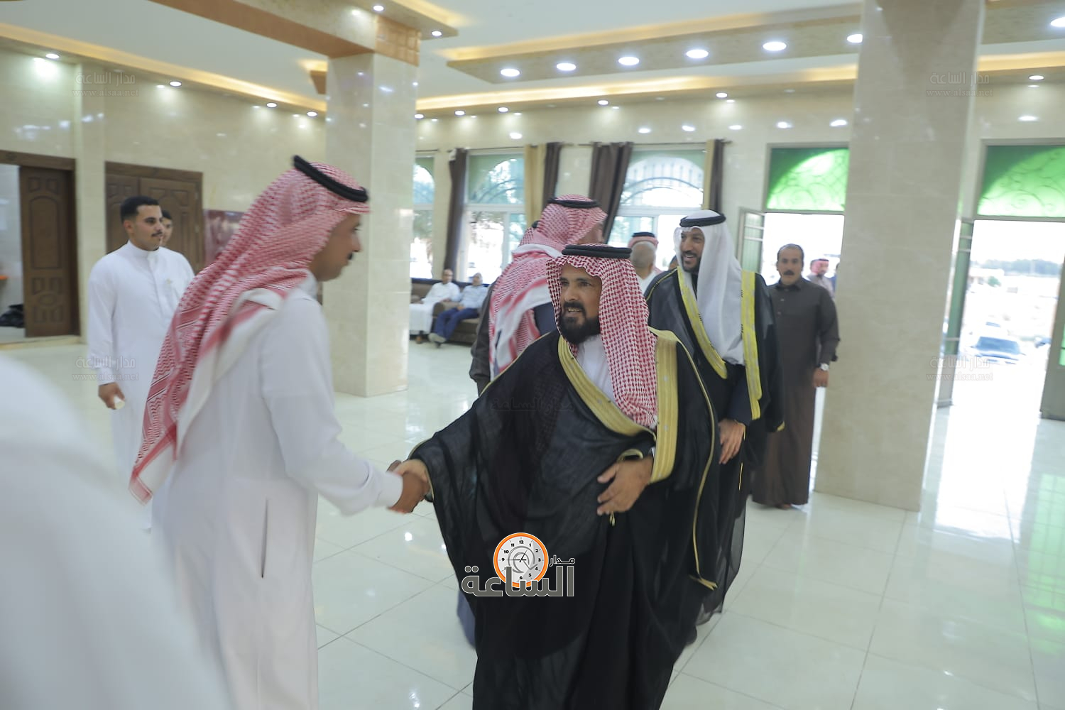 Madar Al-Saa Images 0.9079884765944902