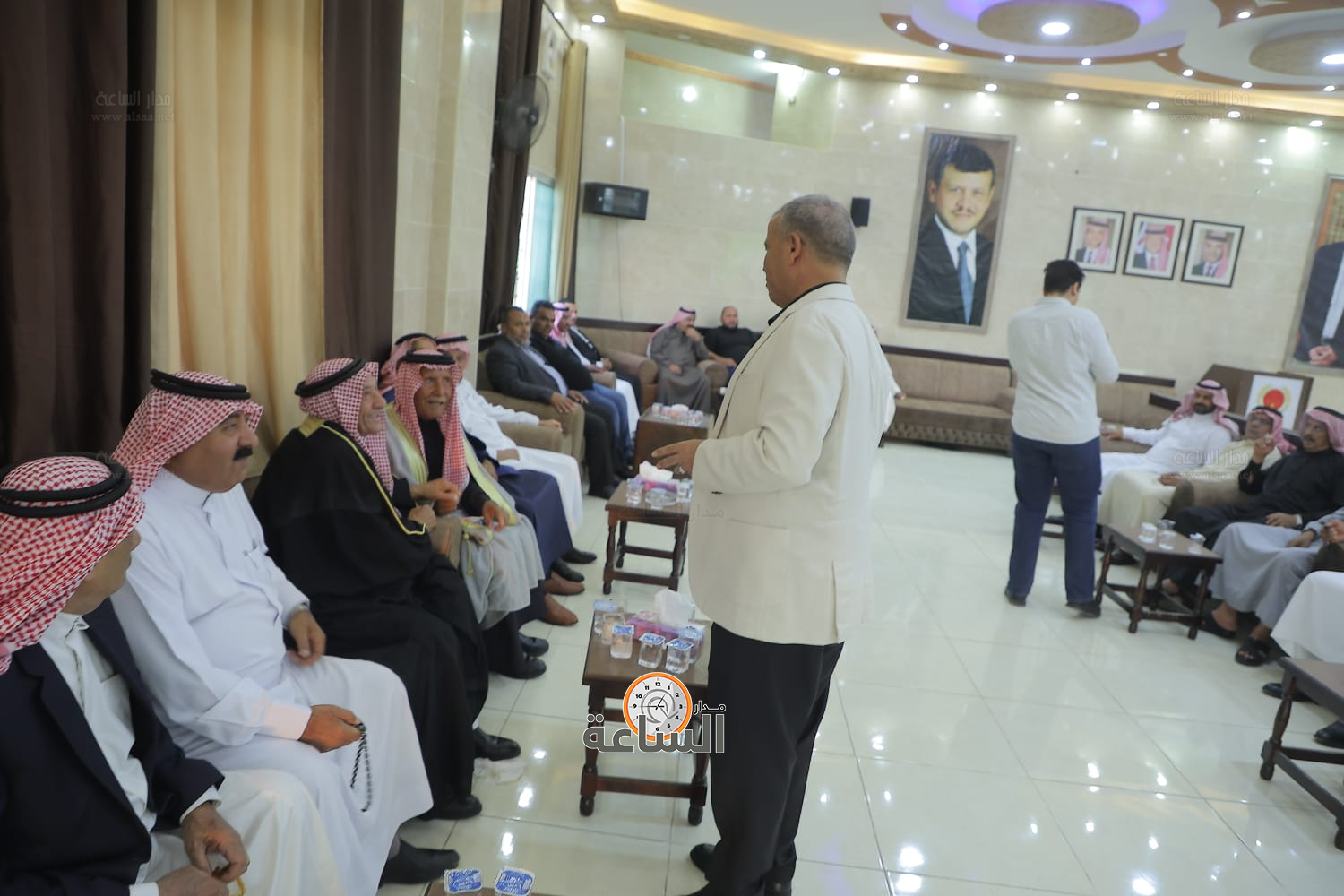 Madar Al-Saa Images 0.43118688077296785