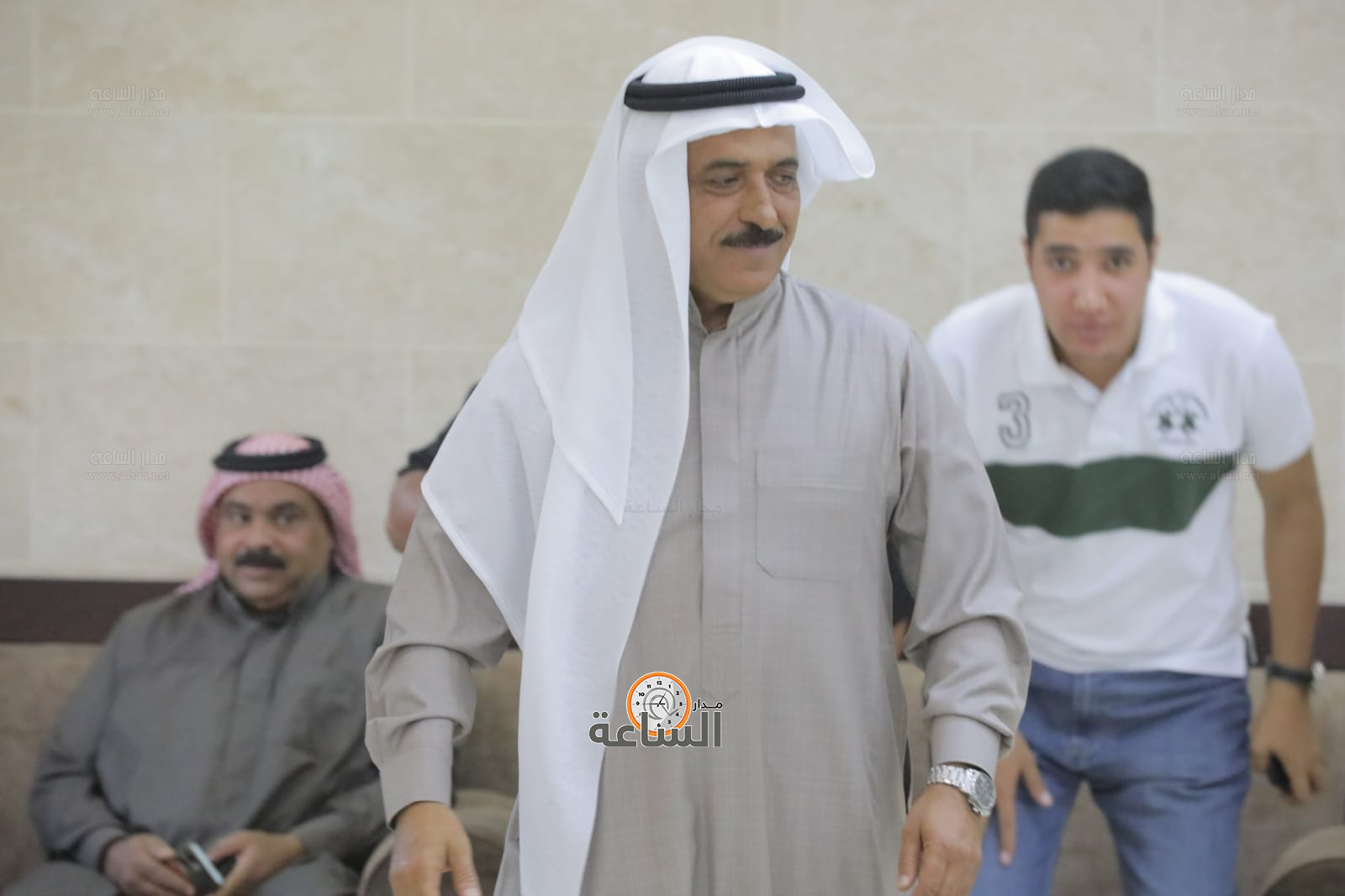 Madar Al-Saa Images 0.33907373229189675