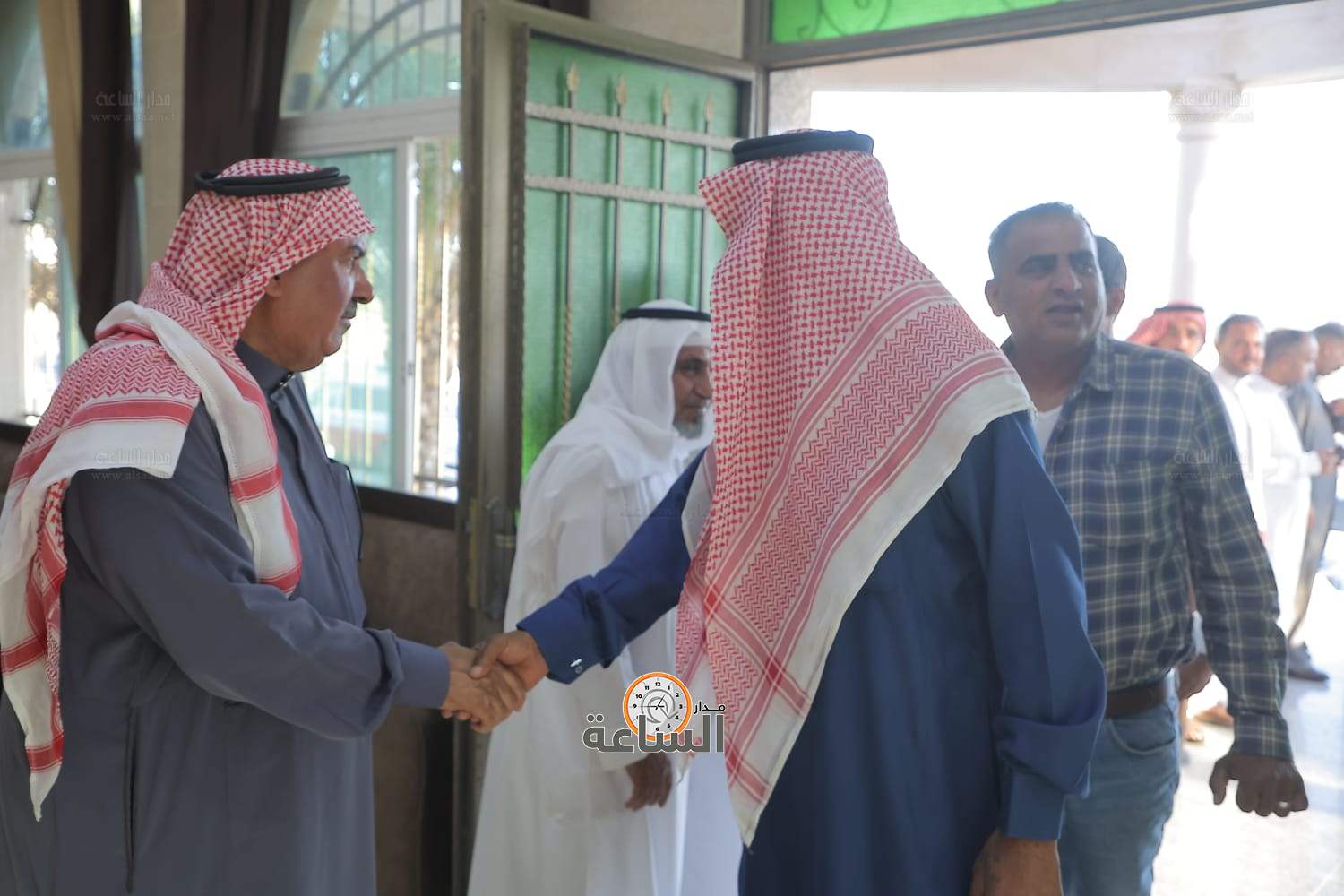 Madar Al-Saa Images 0.2858108967188513