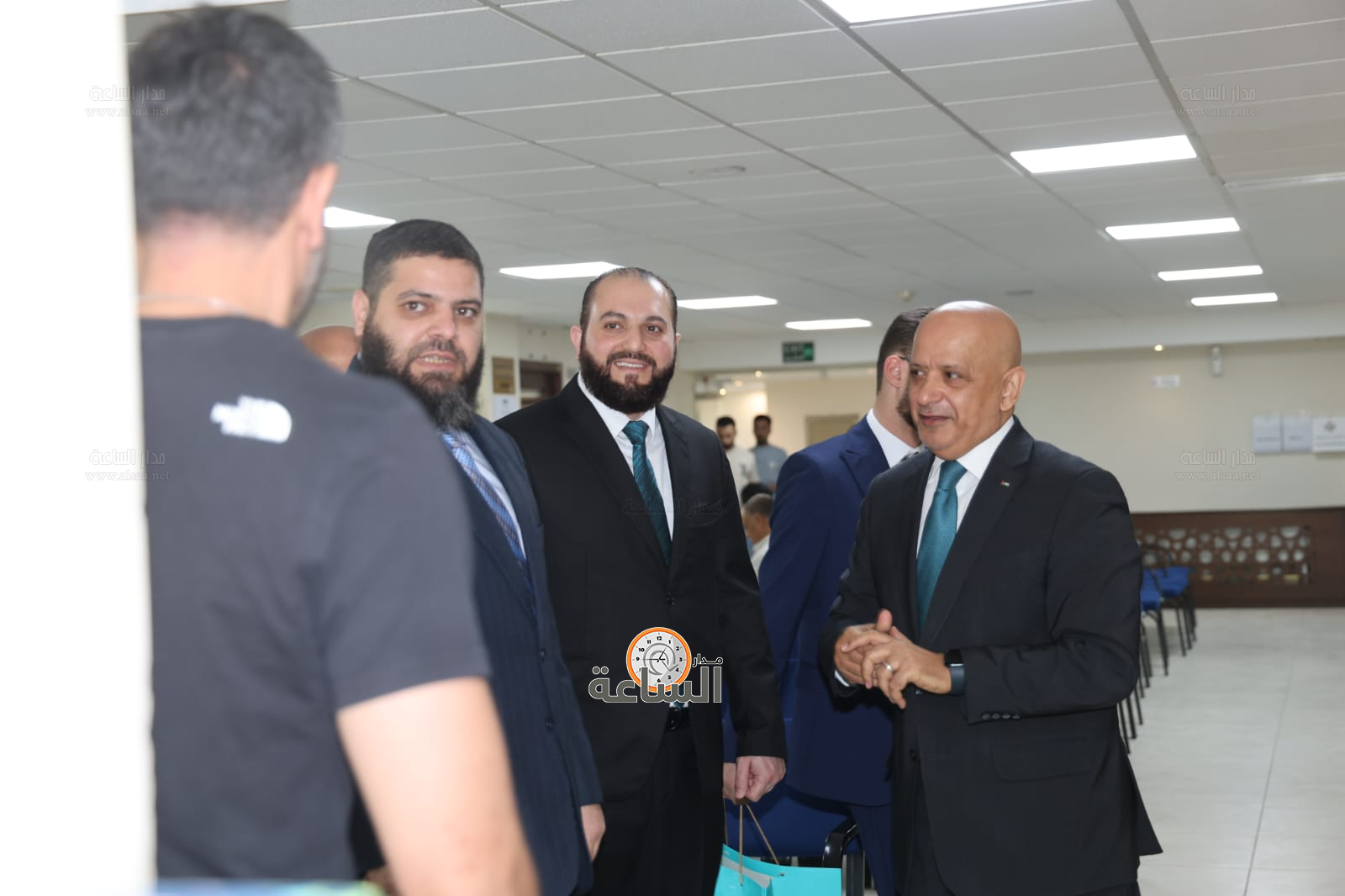 Madar Al-Saa Images 0.13468491420401718