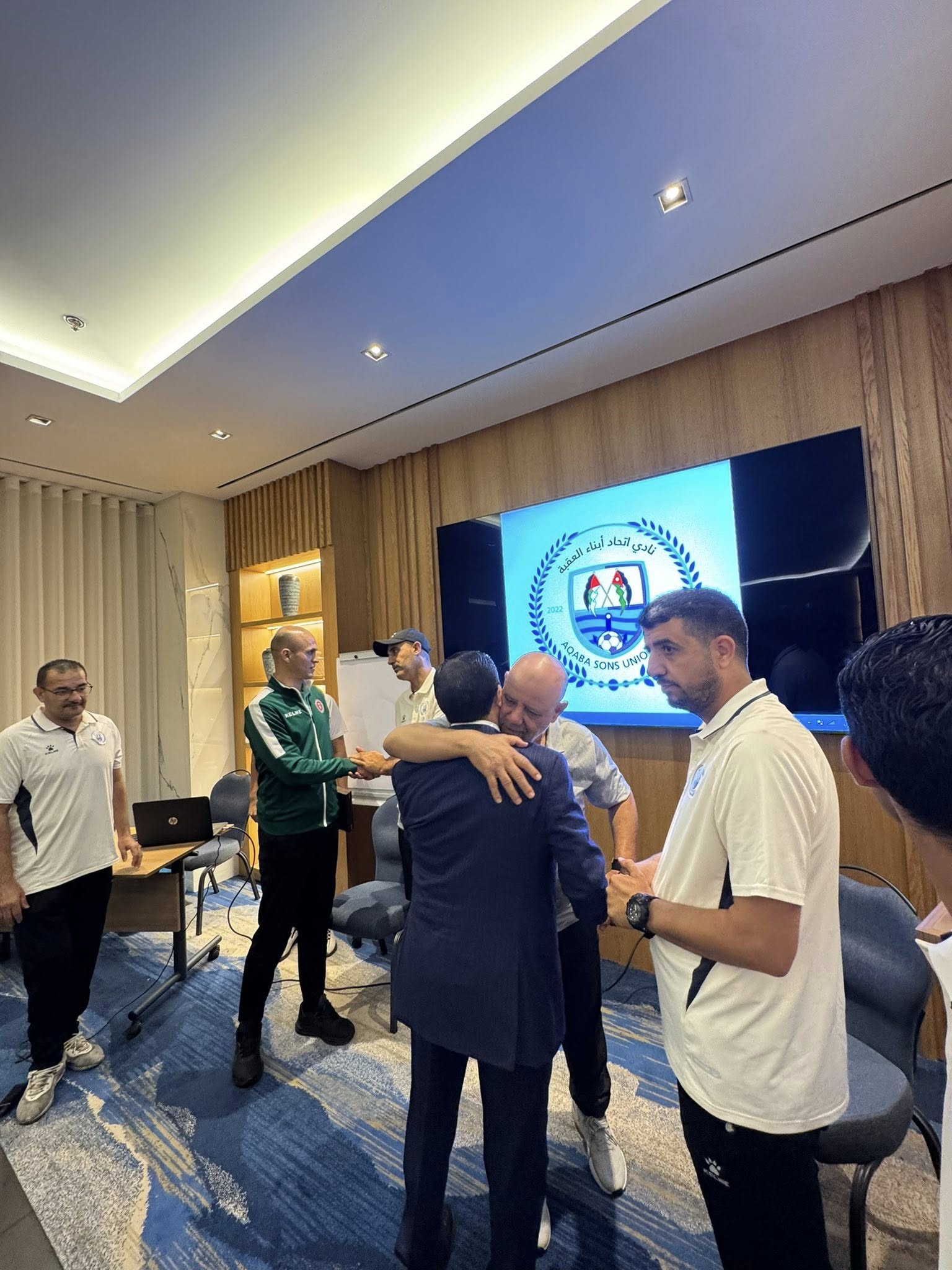 Madar Al-Saa Images 0.3896698652684213