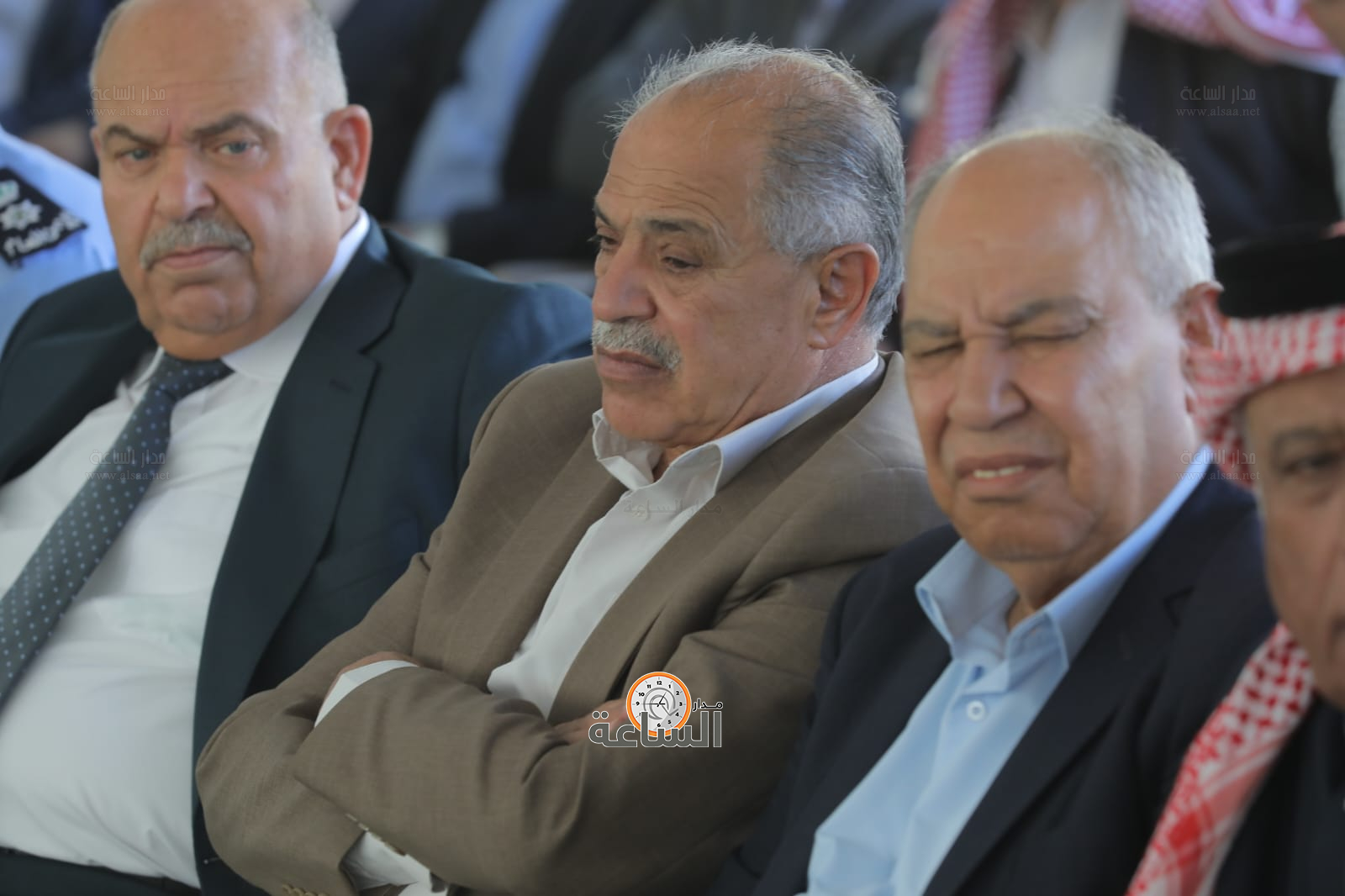 Madar Al-Saa Images 0.418393456526686