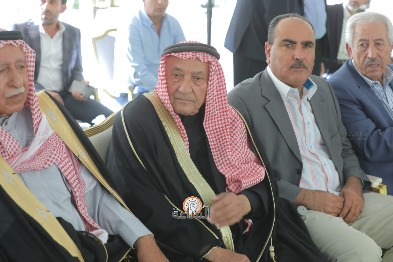 Madar Al-Saa Images 0.8709891070484619