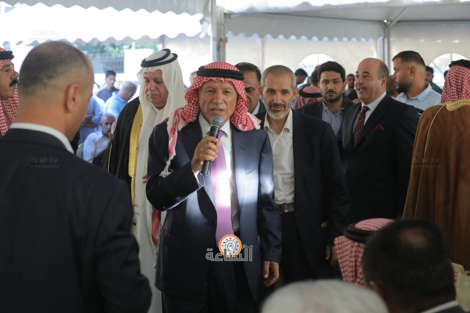 Madar Al-Saa Images 0.6602330635097755