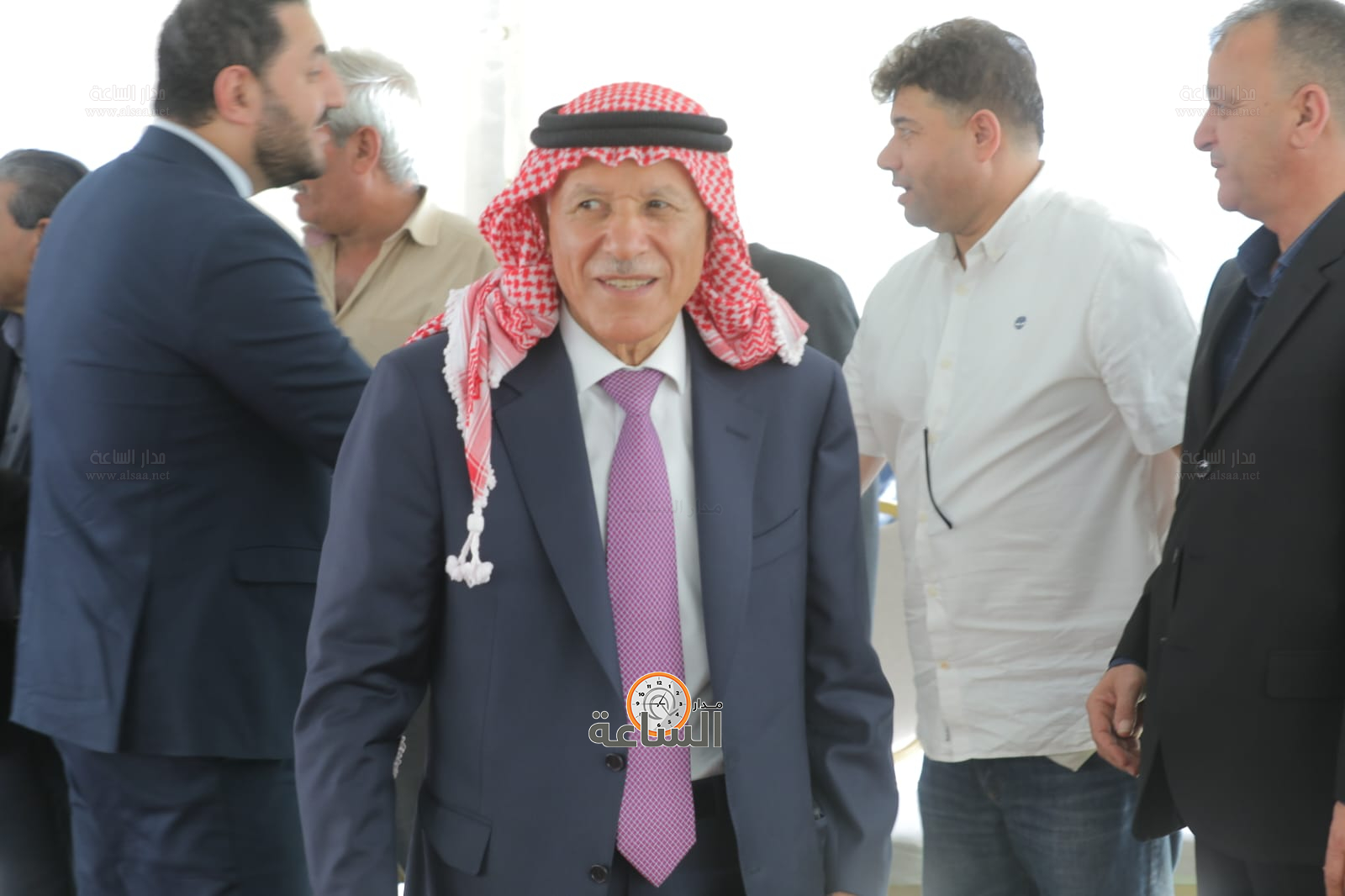 Madar Al-Saa Images 0.9091862063570502