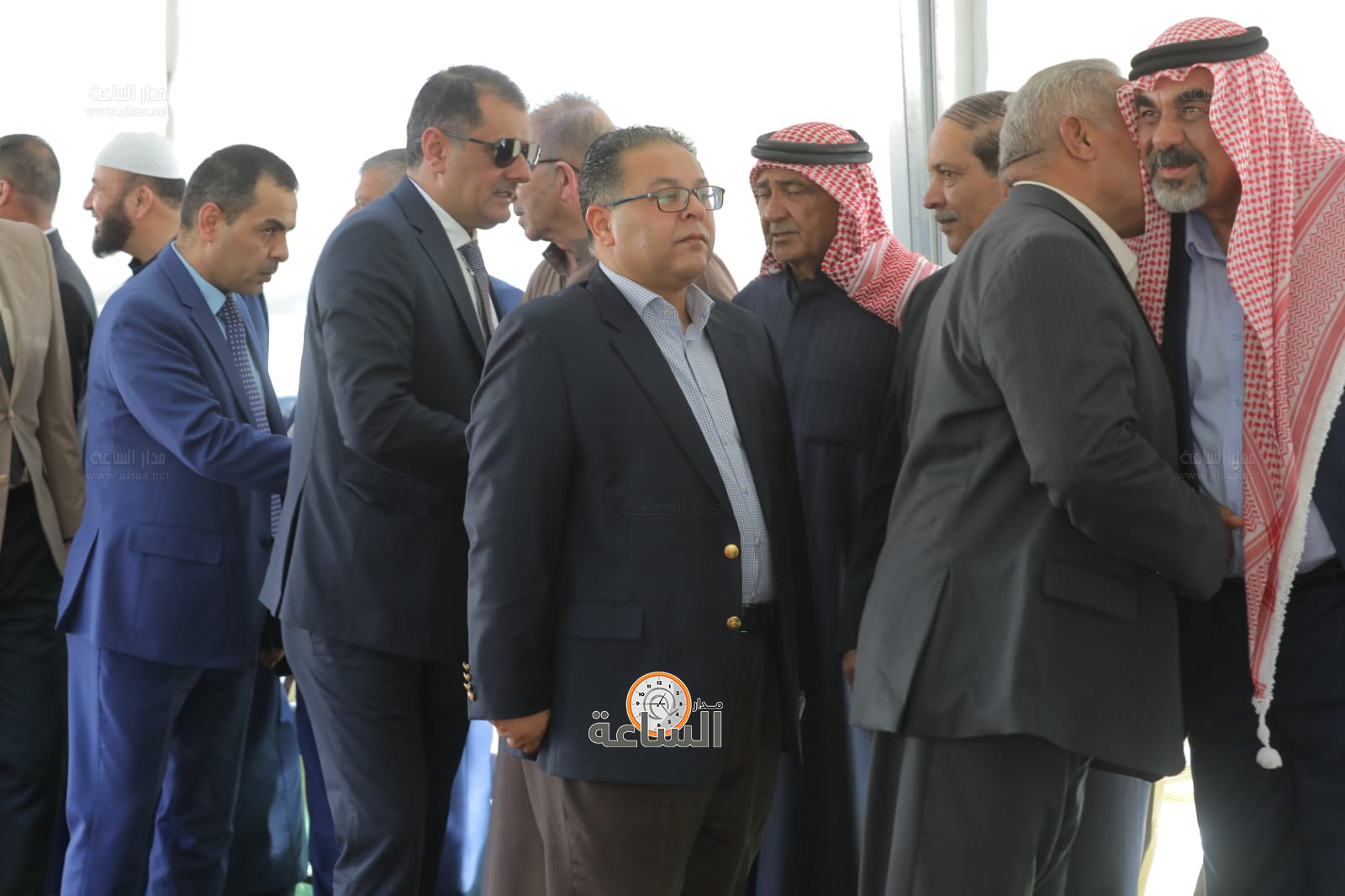 Madar Al-Saa Images 0.7444451468072174