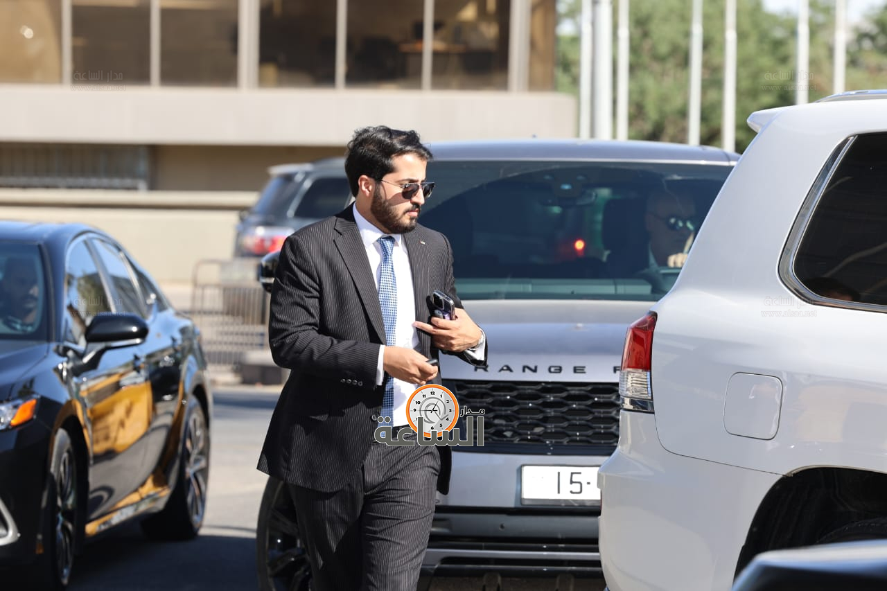 Madar Al-Saa Images 0.8264774281716987