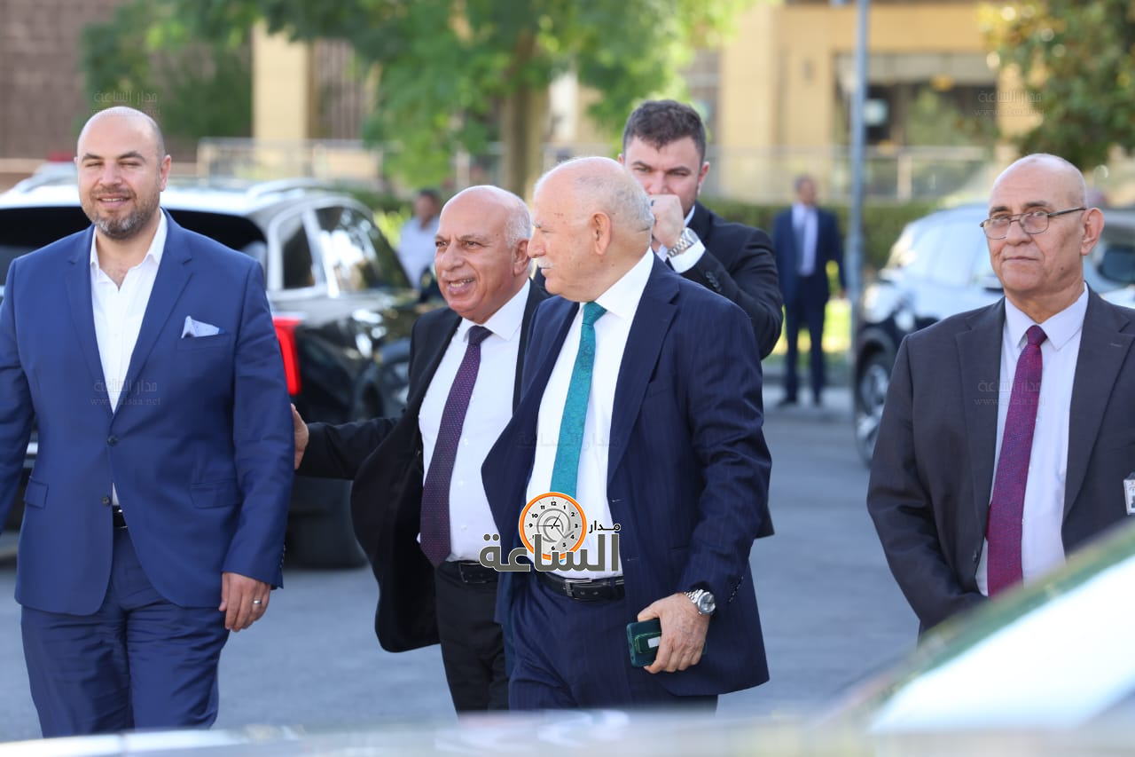 Madar Al-Saa Images 0.26757228252999055