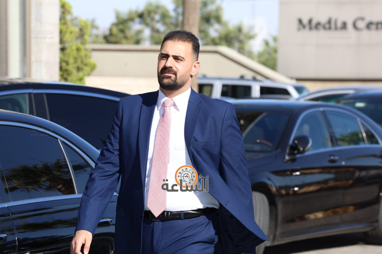 Madar Al-Saa Images 0.9198806806076621