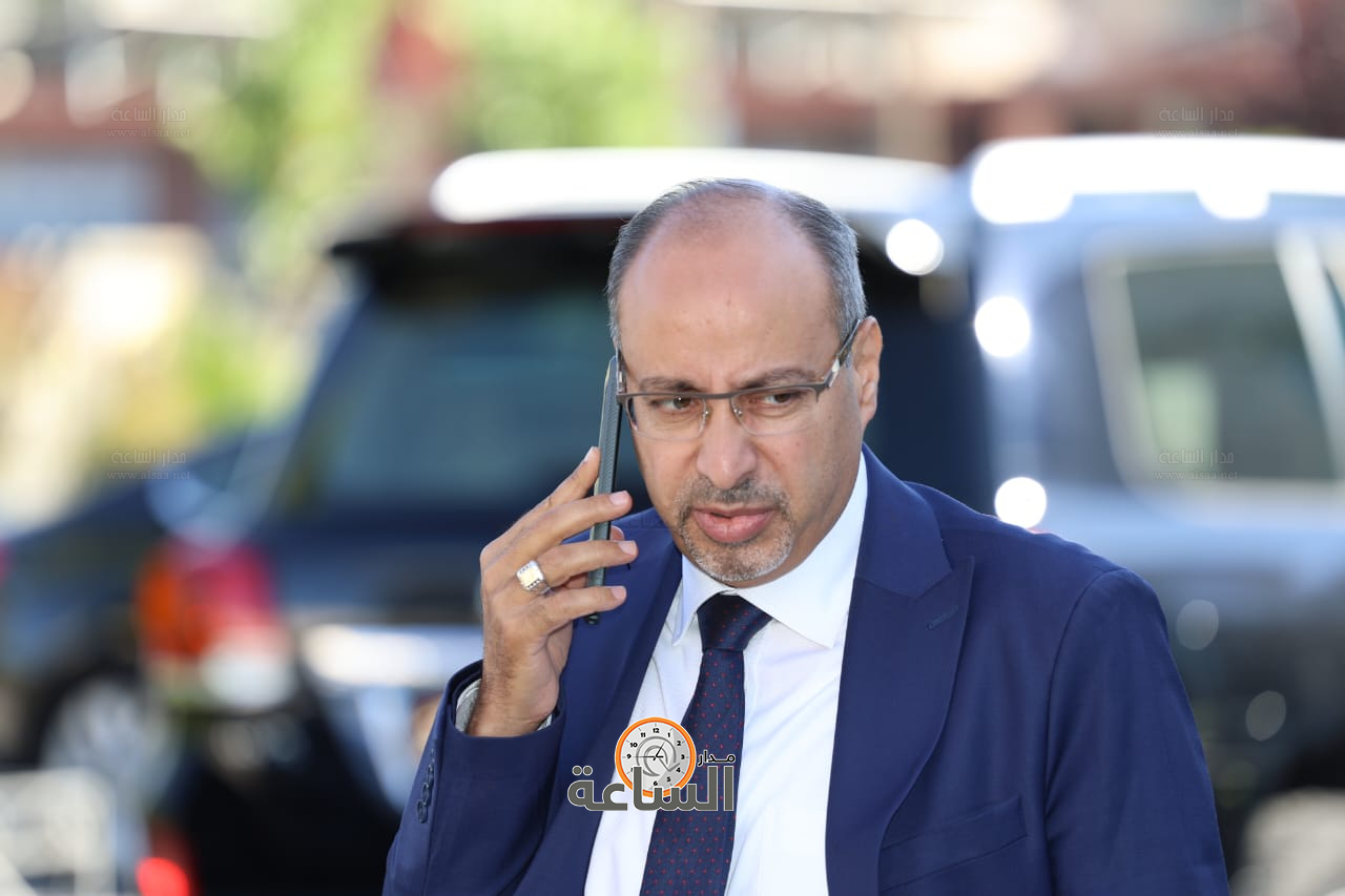 Madar Al-Saa Images 0.5999875410785857