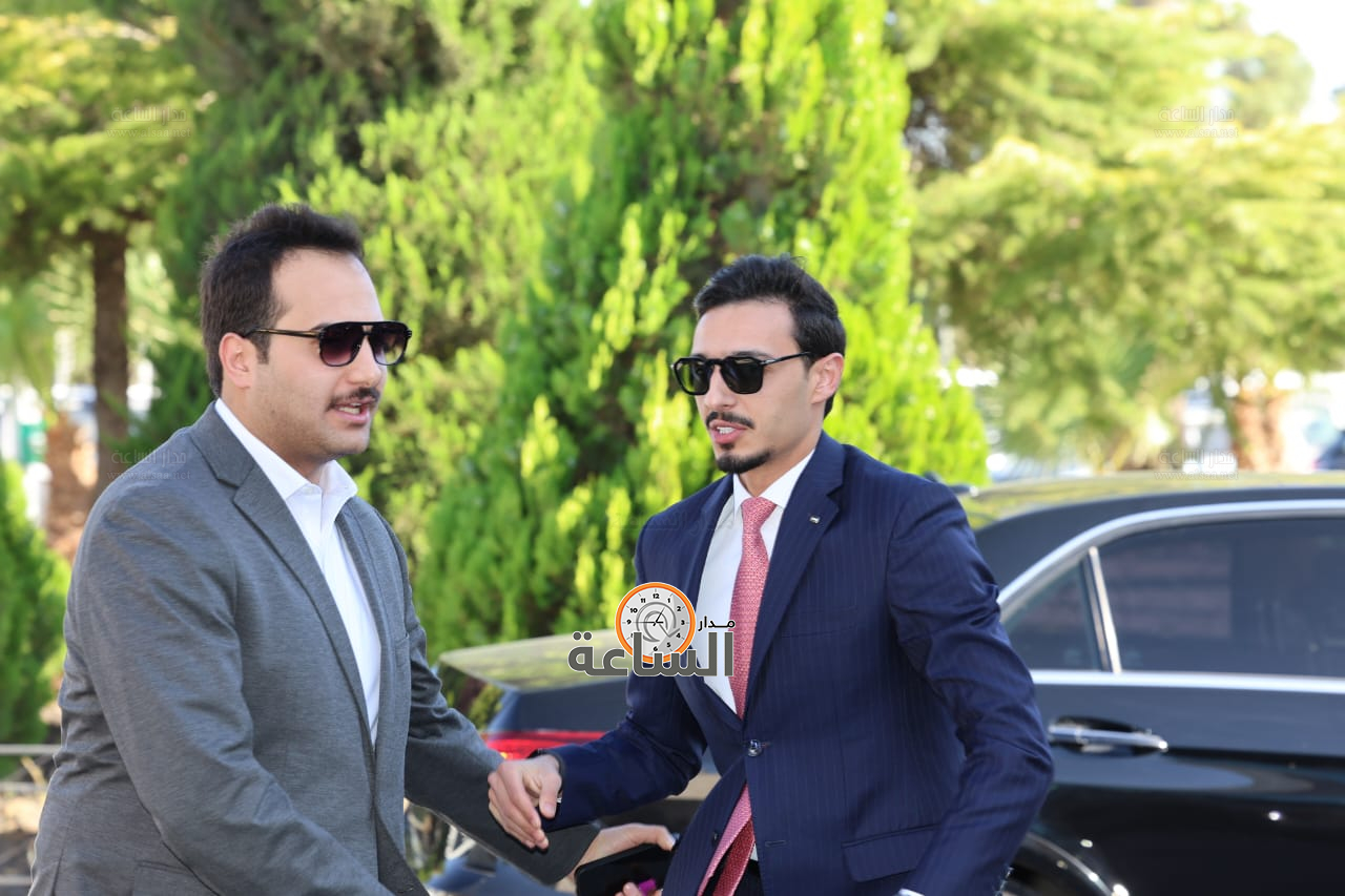 Madar Al-Saa Images 0.733568880497565