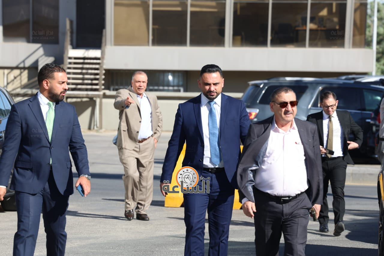 Madar Al-Saa Images 0.49595125307743115