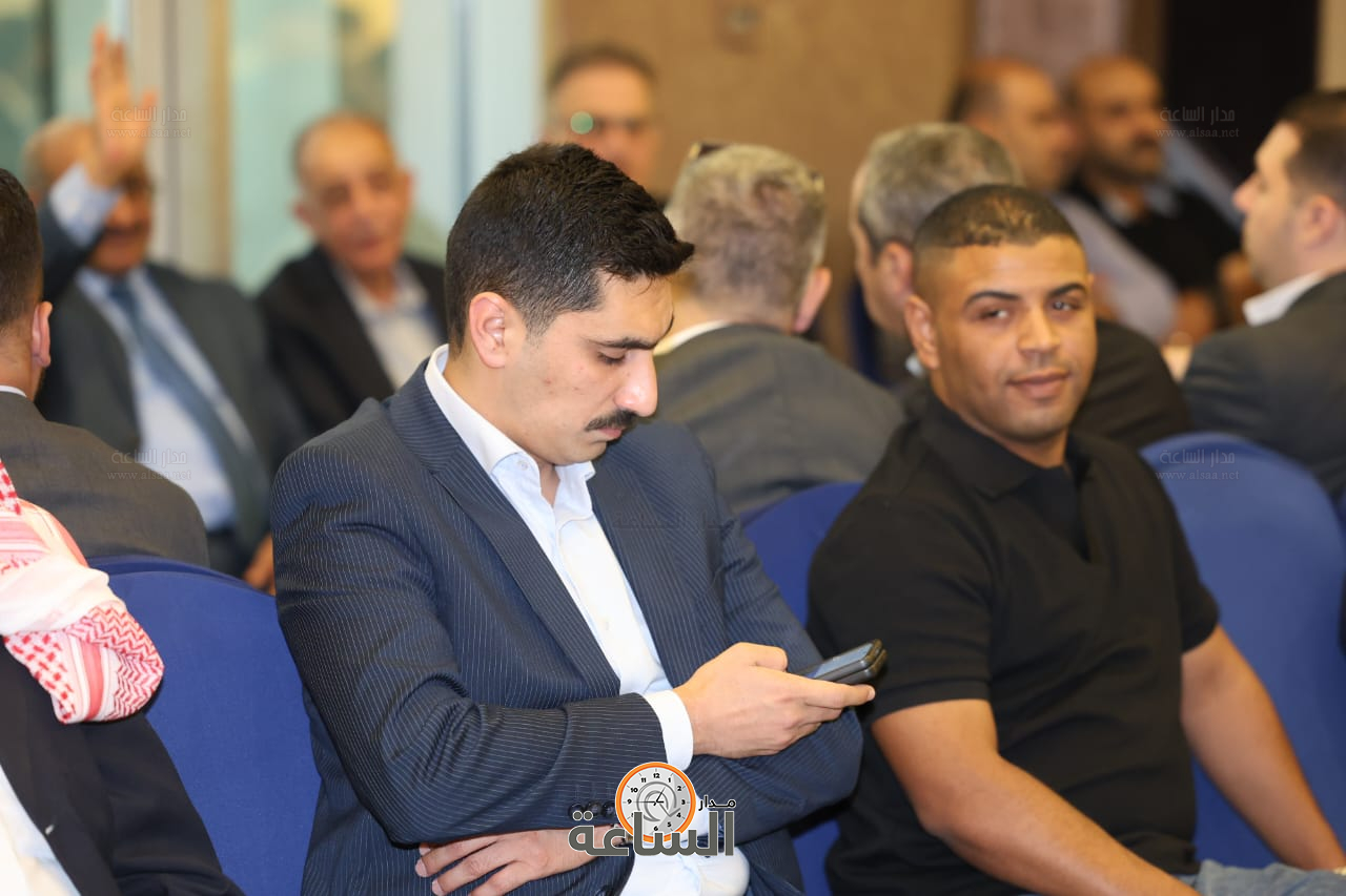 Madar Al-Saa Images 0.8839754487229499