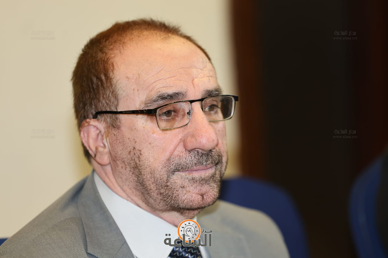 Madar Al-Saa Images 0.7837408298505345