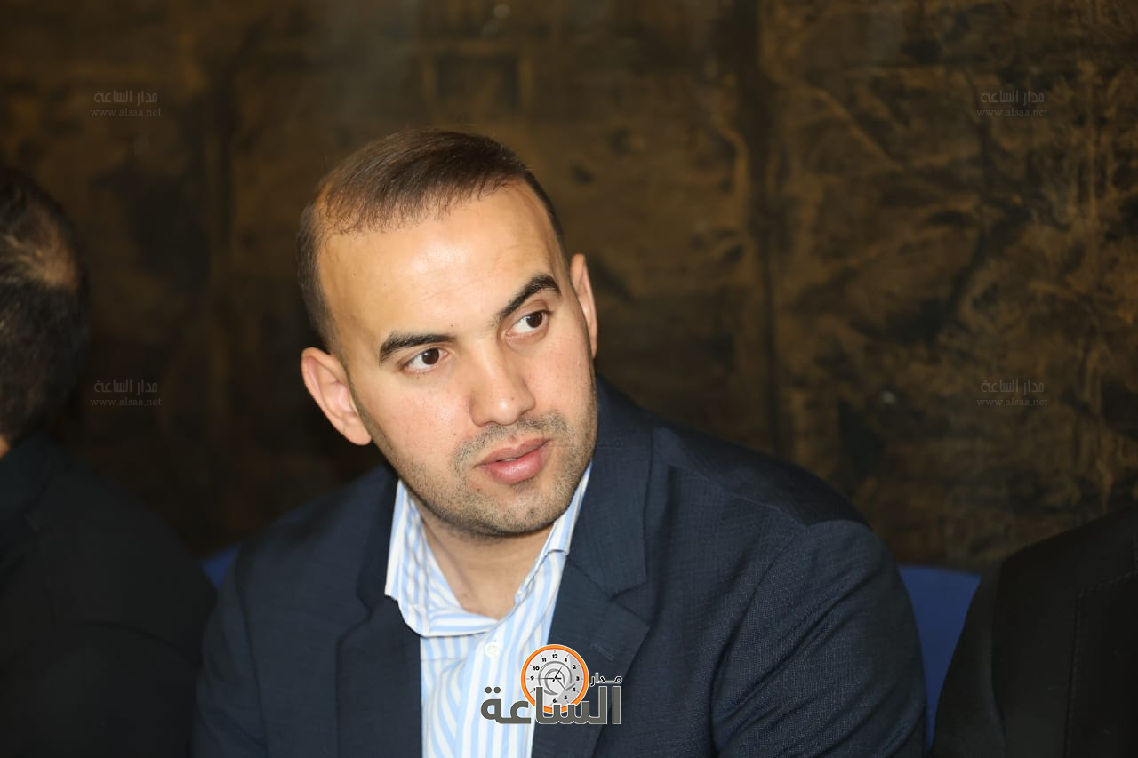 Madar Al-Saa Images 0.8031186653236482