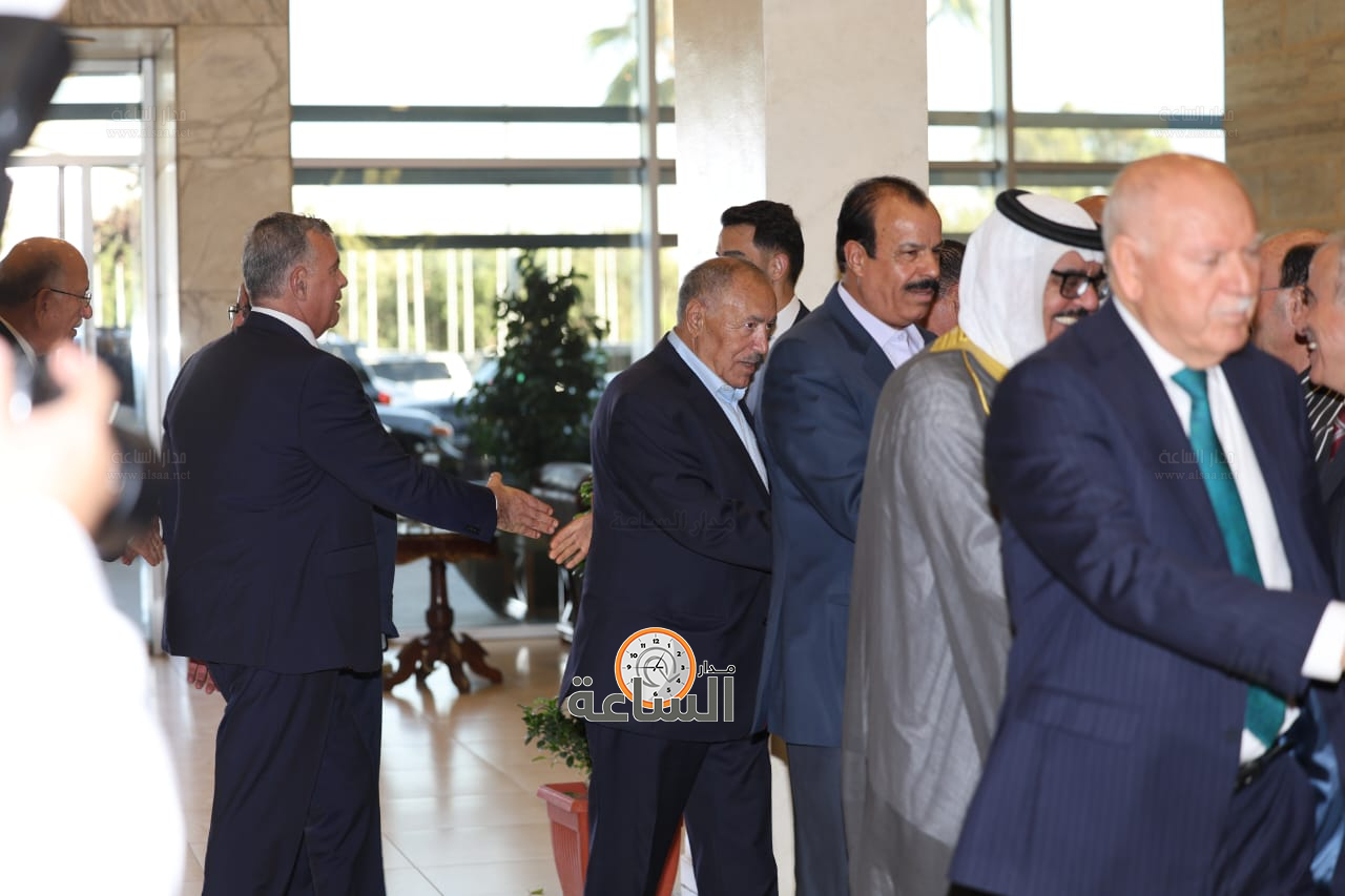 Madar Al-Saa Images 0.7617931517576944