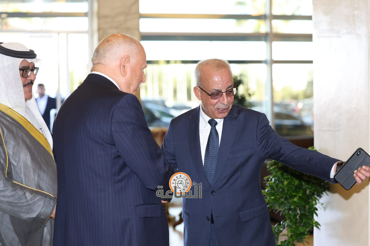 Madar Al-Saa Images 0.016642612504218945