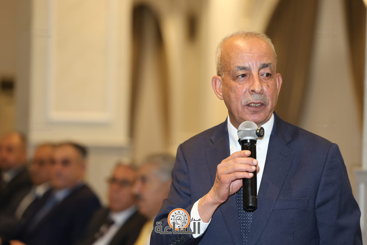 Madar Al-Saa Images 0.15971904850820662