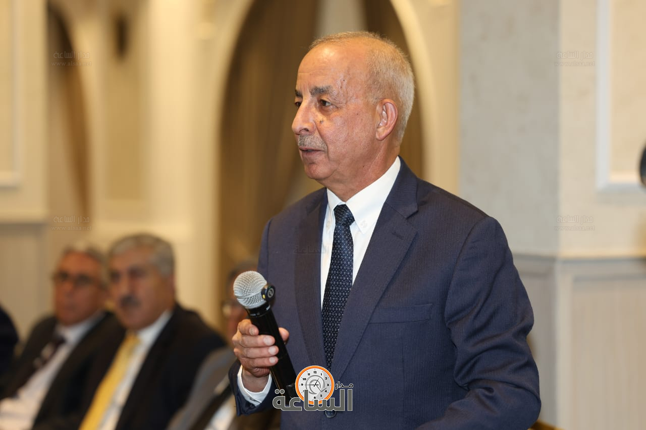 Madar Al-Saa Images 0.8975999808748093