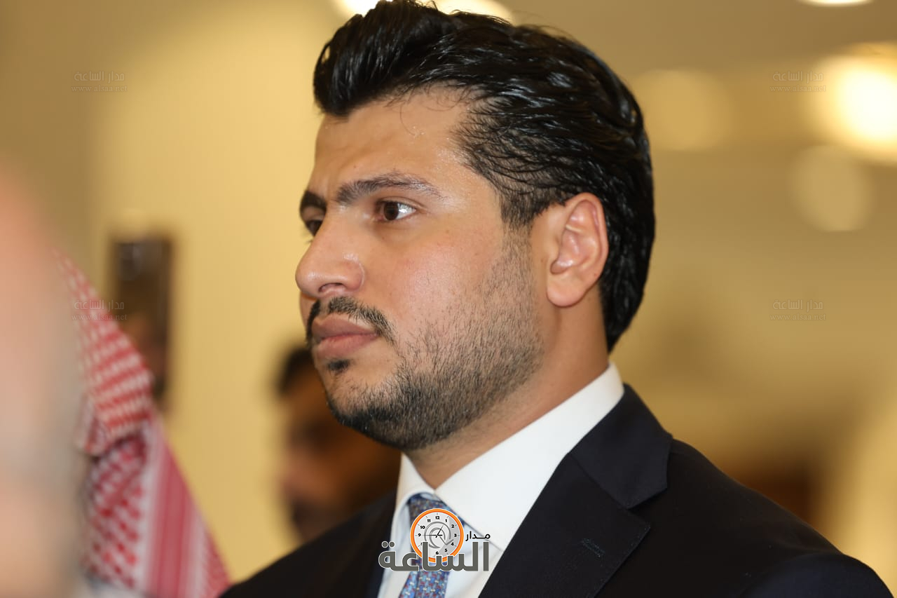 Madar Al-Saa Images 0.4279128330256403