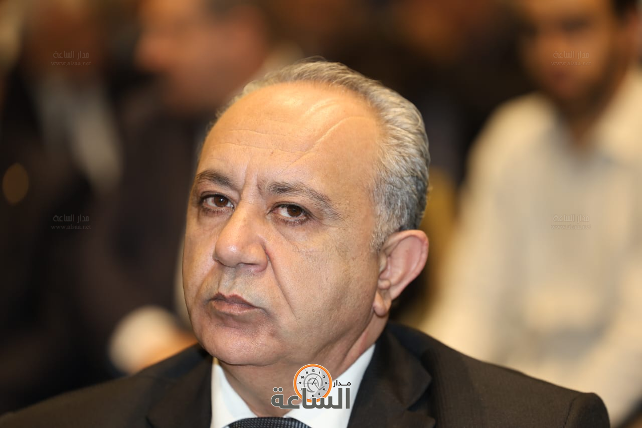 Madar Al-Saa Images 0.28975780682770047