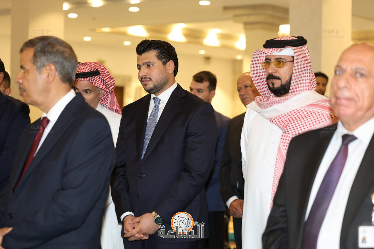 Madar Al-Saa Images 0.9418701867750794