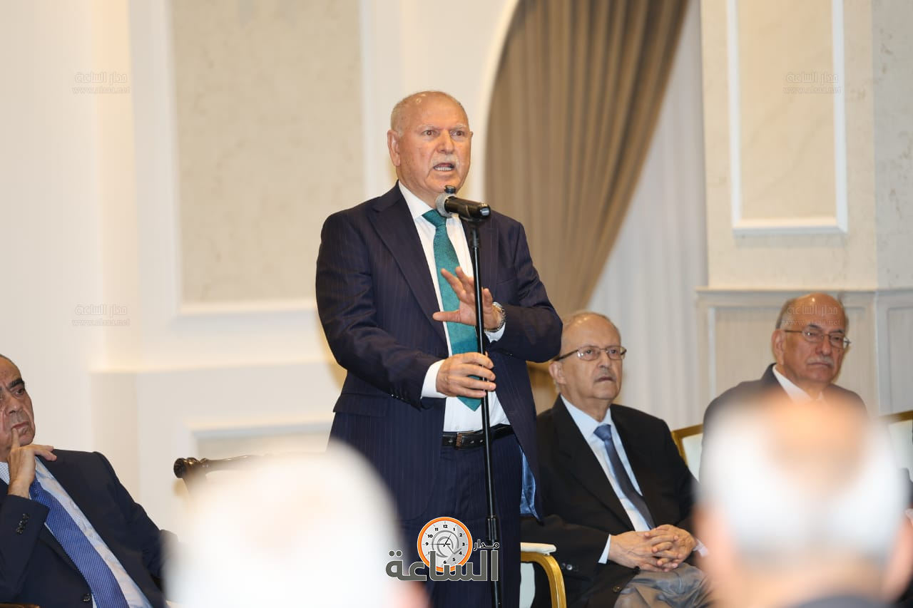 Madar Al-Saa Images 0.7193130393139738