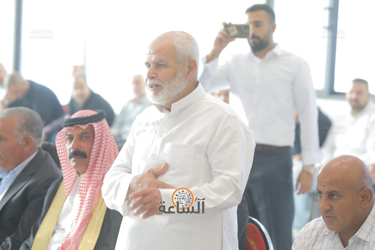 Madar Al-Saa Images 0.4438188429295993