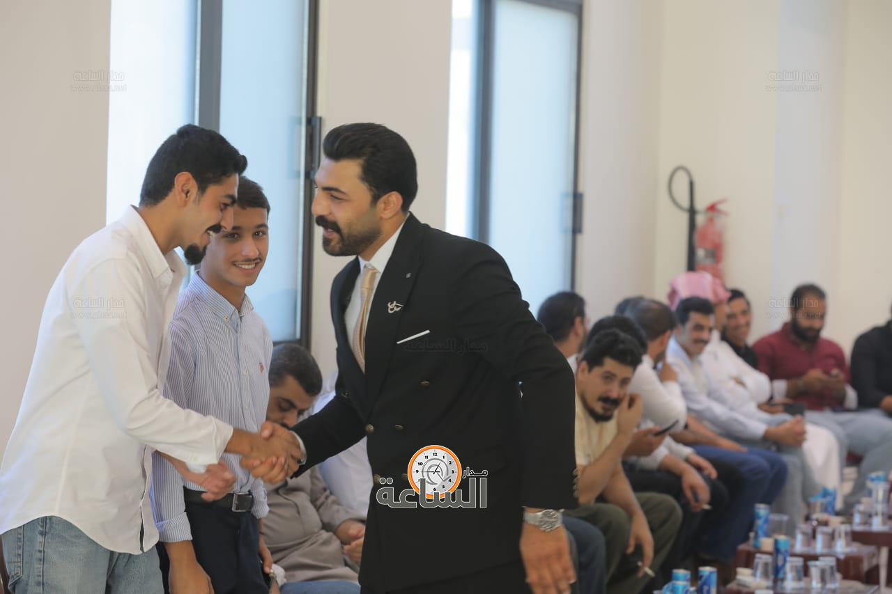 Madar Al-Saa Images 0.1407178749879846