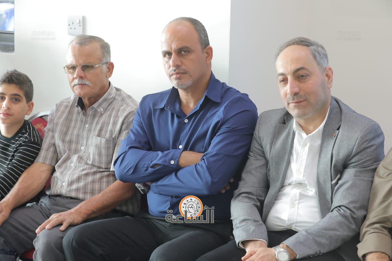 Madar Al-Saa Images 0.31473474657774736