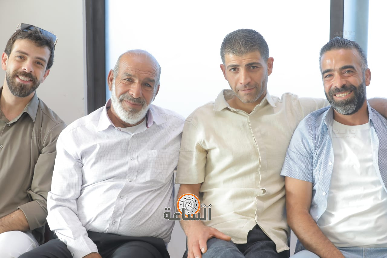 Madar Al-Saa Images 0.45193822643214276