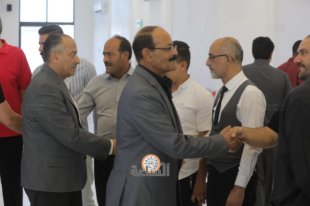 Madar Al-Saa Images 0.7363690401928376