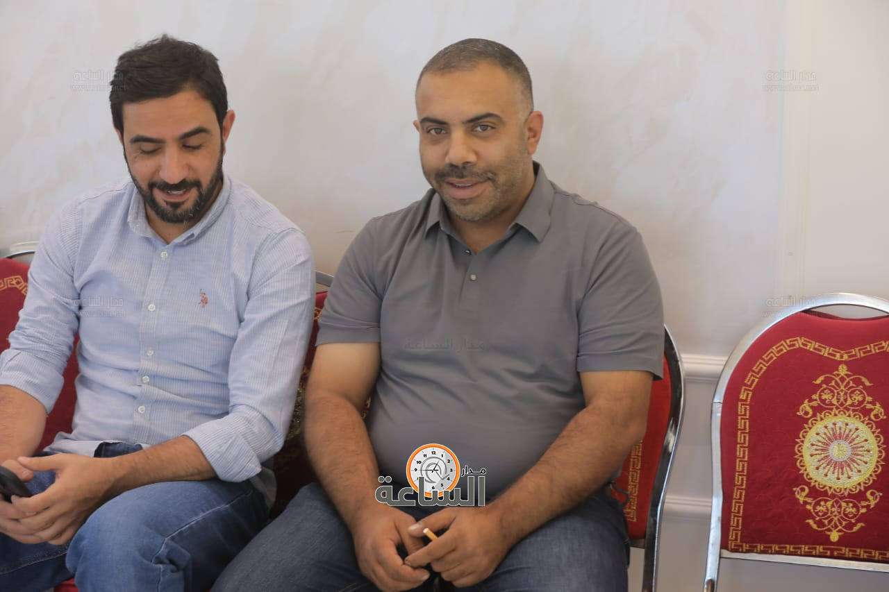 Madar Al-Saa Images 0.3141113674702156