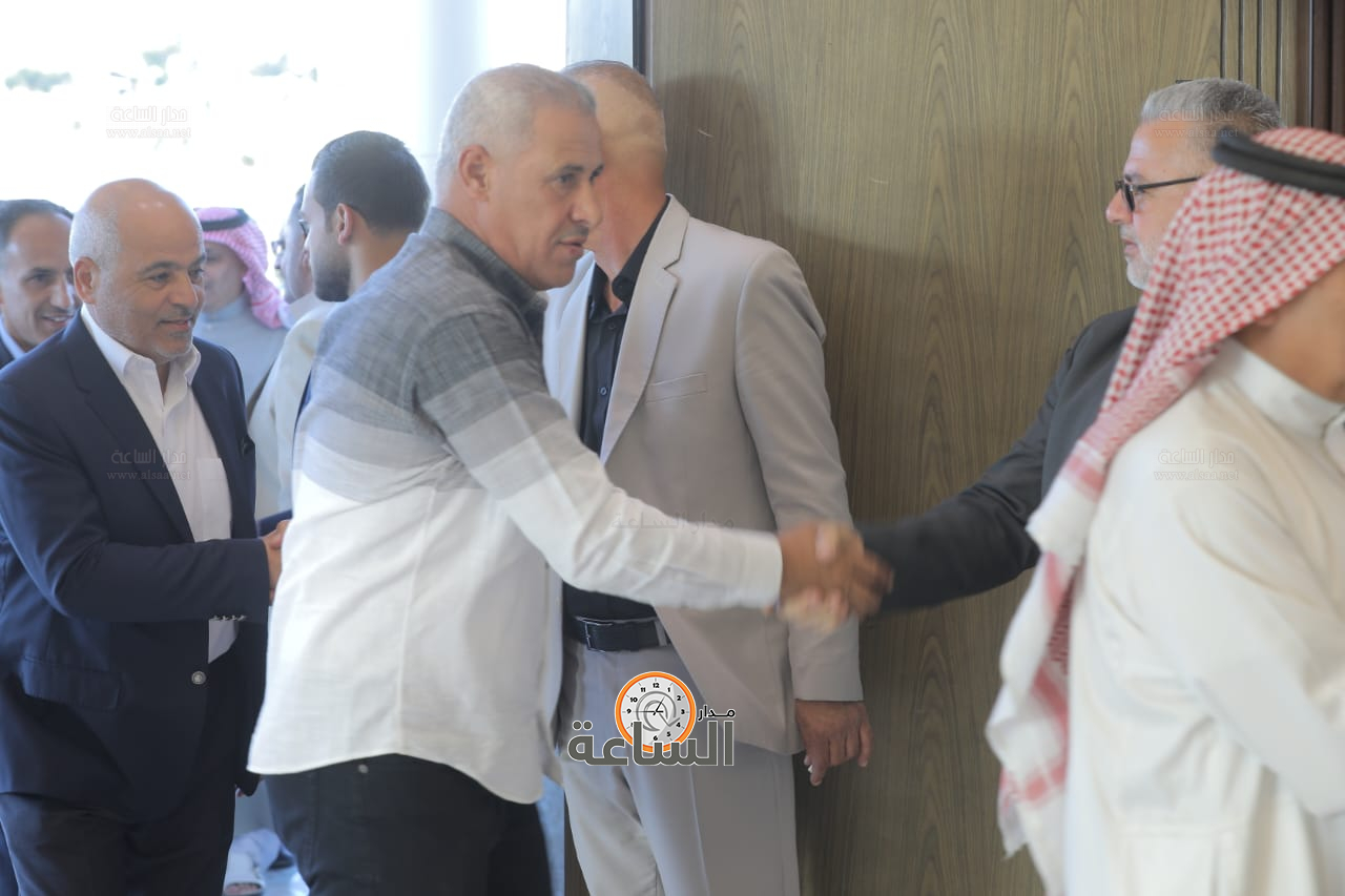 Madar Al-Saa Images 0.2751658127790757