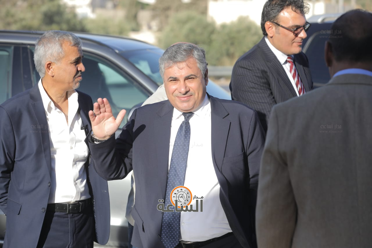 Madar Al-Saa Images 0.6841334776574854