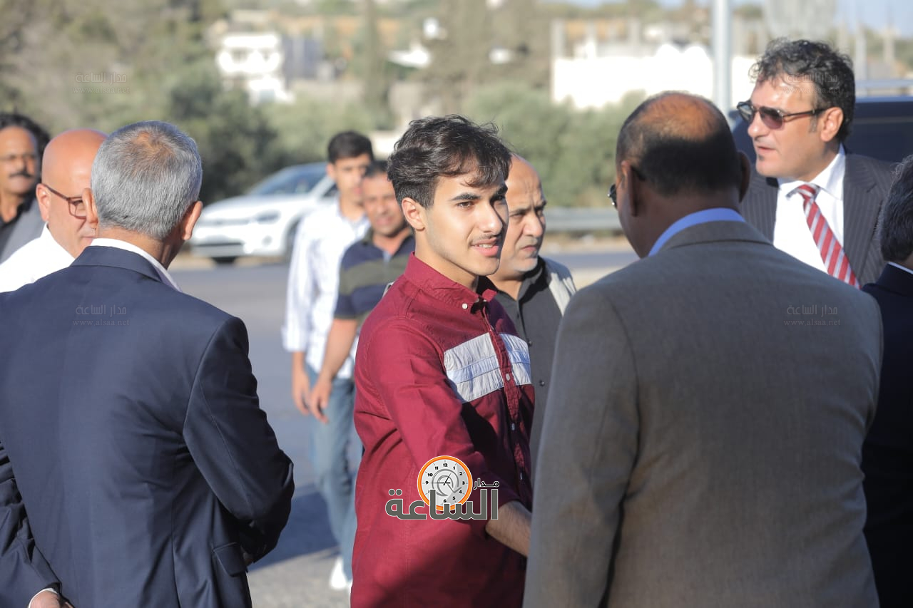 Madar Al-Saa Images 0.038900099190048665