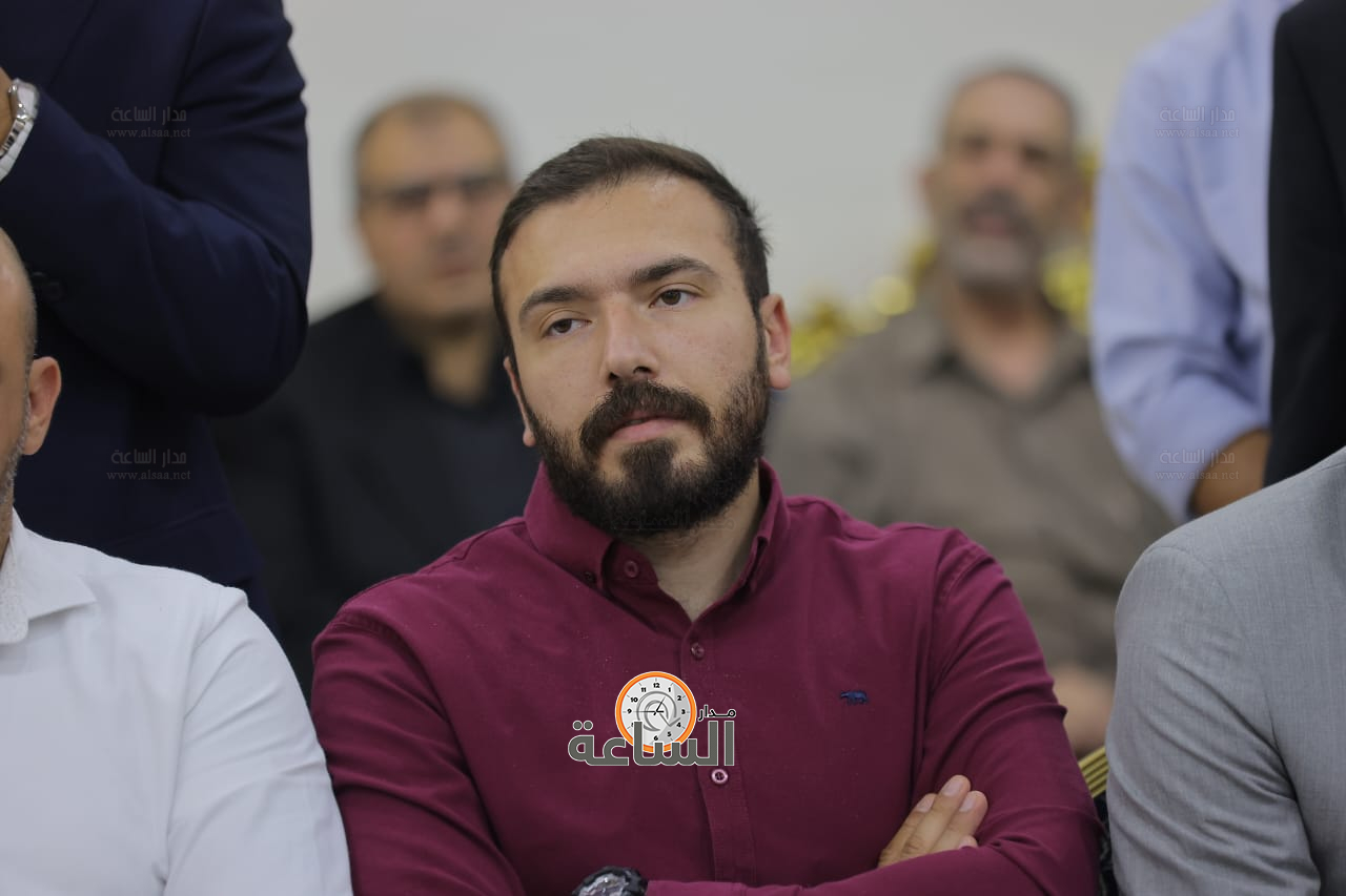 Madar Al-Saa Images 0.9192920696148469