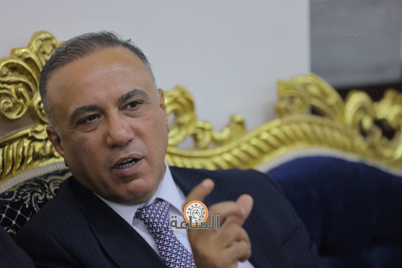 Madar Al-Saa Images 0.4502845157882508