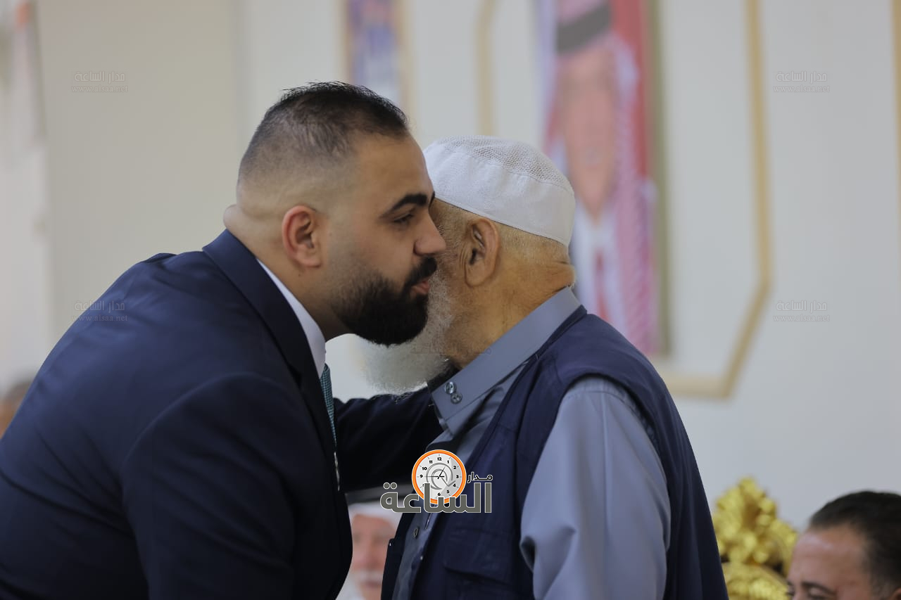 Madar Al-Saa Images 0.5351113722394201