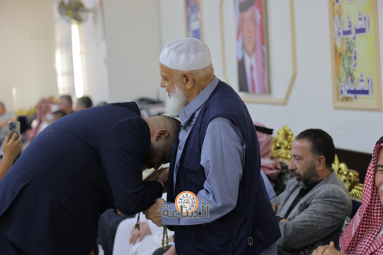 Madar Al-Saa Images 0.7609608938251592