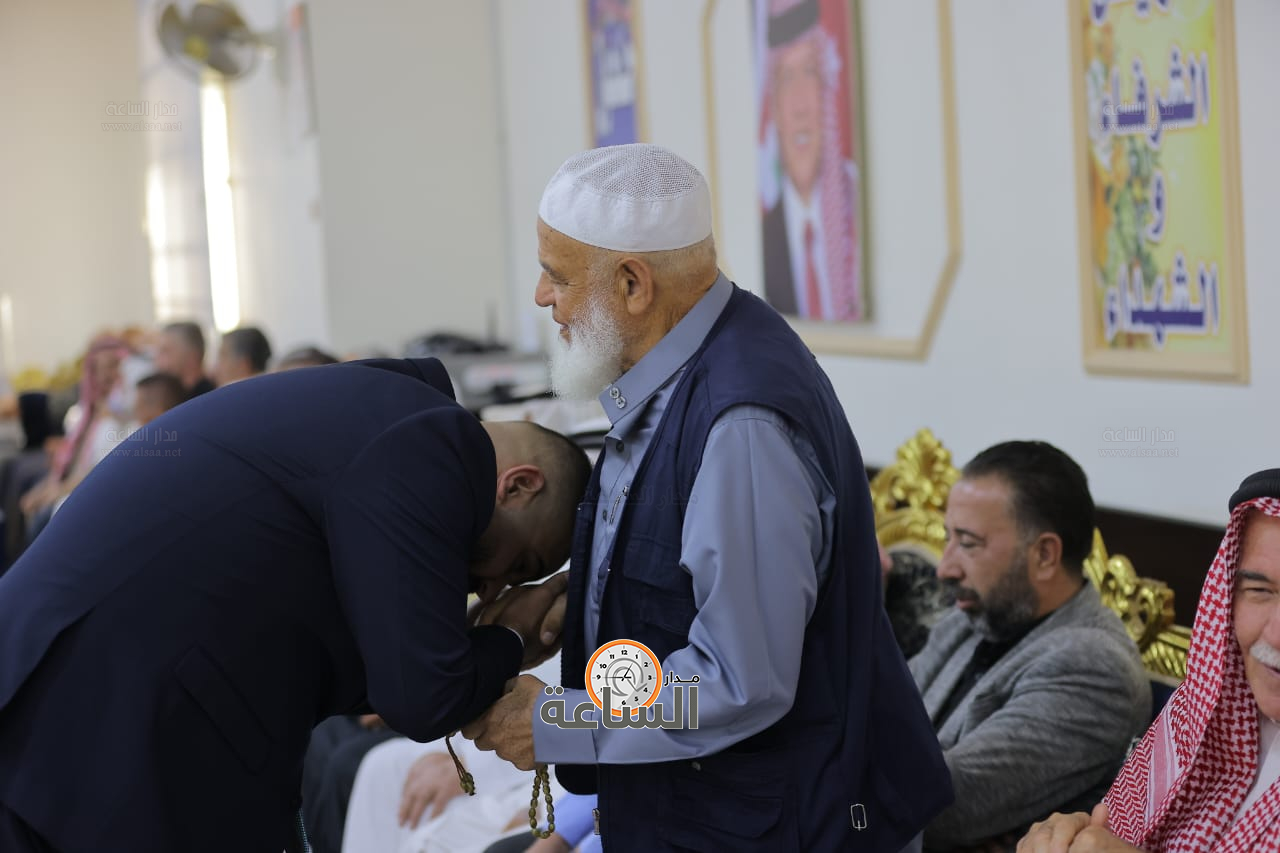 Madar Al-Saa Images 0.2088980794773675