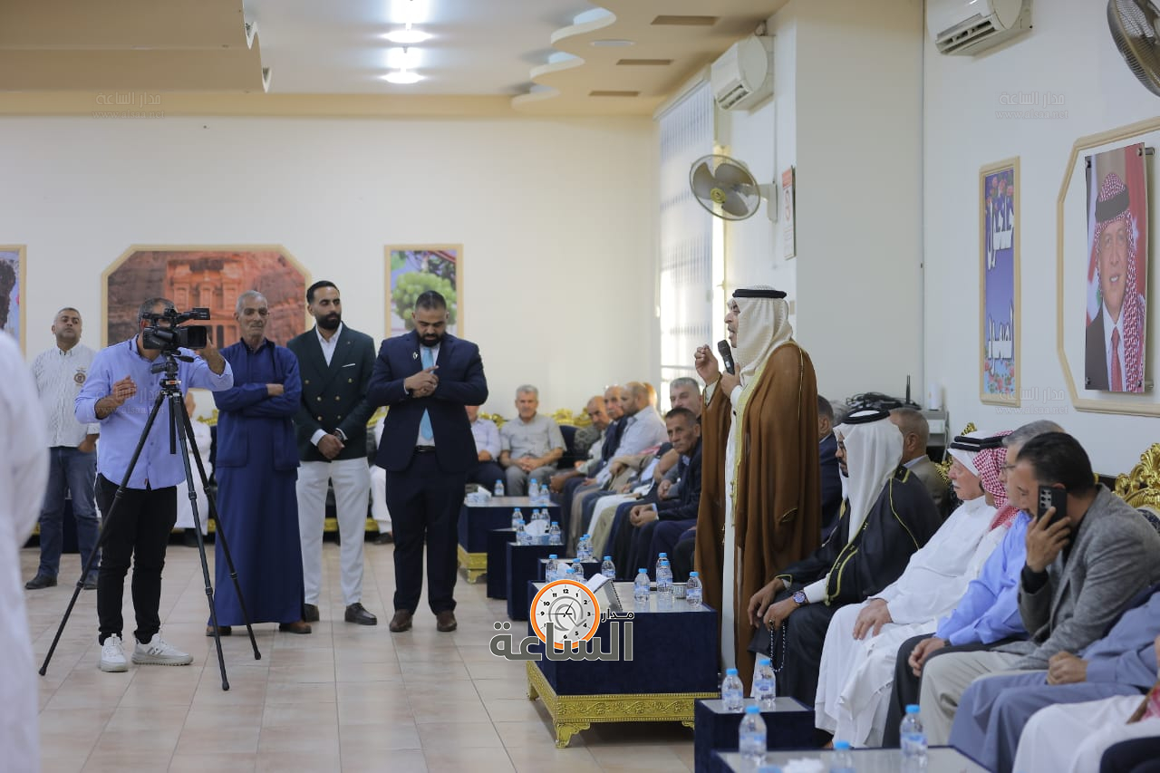 Madar Al-Saa Images 0.841226507401884