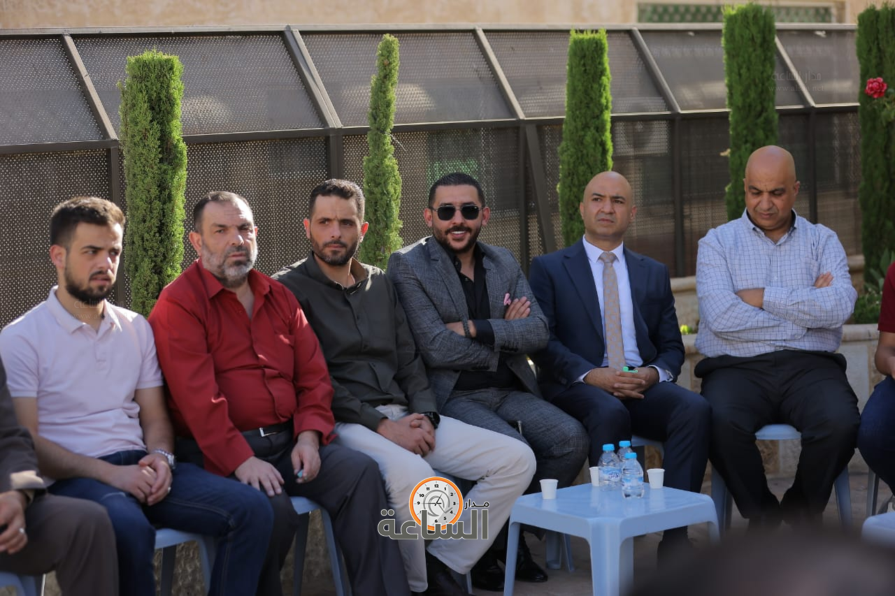 Madar Al-Saa Images 0.2575746825583912