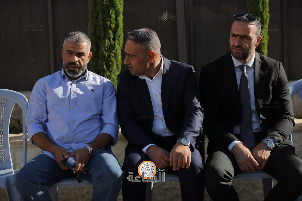 Madar Al-Saa Images 0.36975106993600826